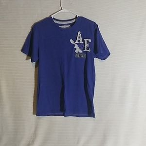 Vintage Fit American Eagle shirt